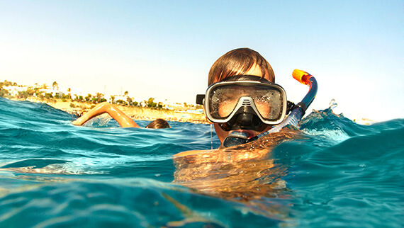 kid-with-snorkel